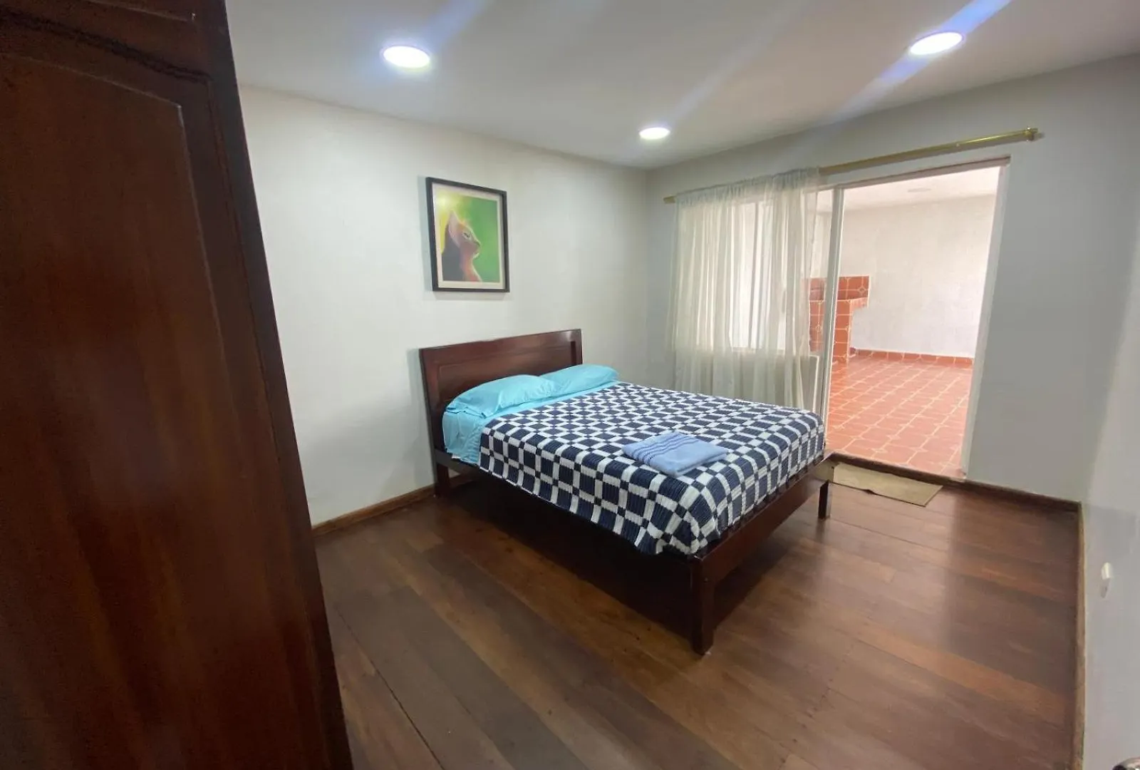 Gigante Departamento Para 10 Personas Con Dos Parqueaderos Cuenca Apartment